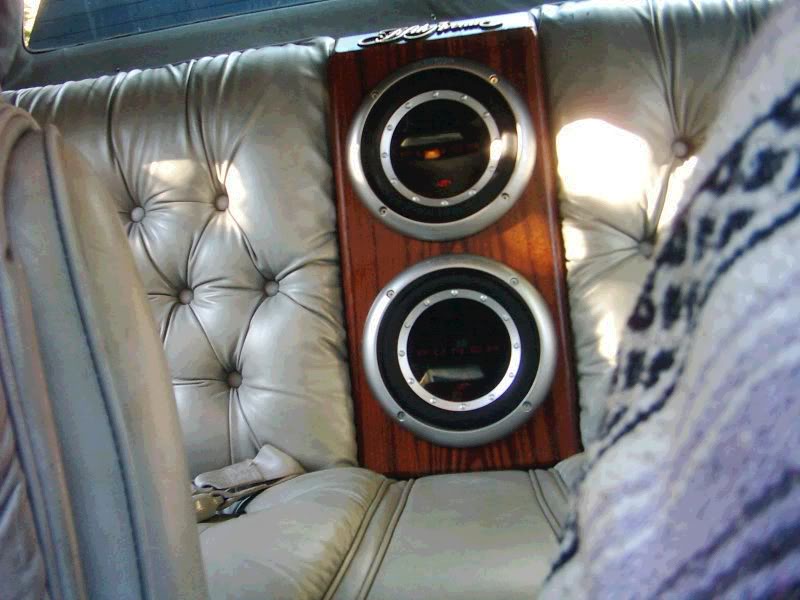 Name:  hammersbackseat3.jpg
Views: 18
Size:  66.8 KB
