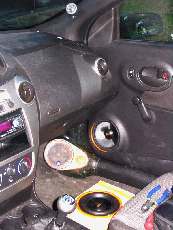 Name:  install002.jpg
Views: 47
Size:  113.1 KB