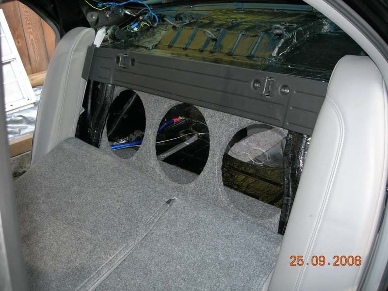 Name:  carpetedbafflewithseat2.jpg
Views: 40
Size:  80.8 KB