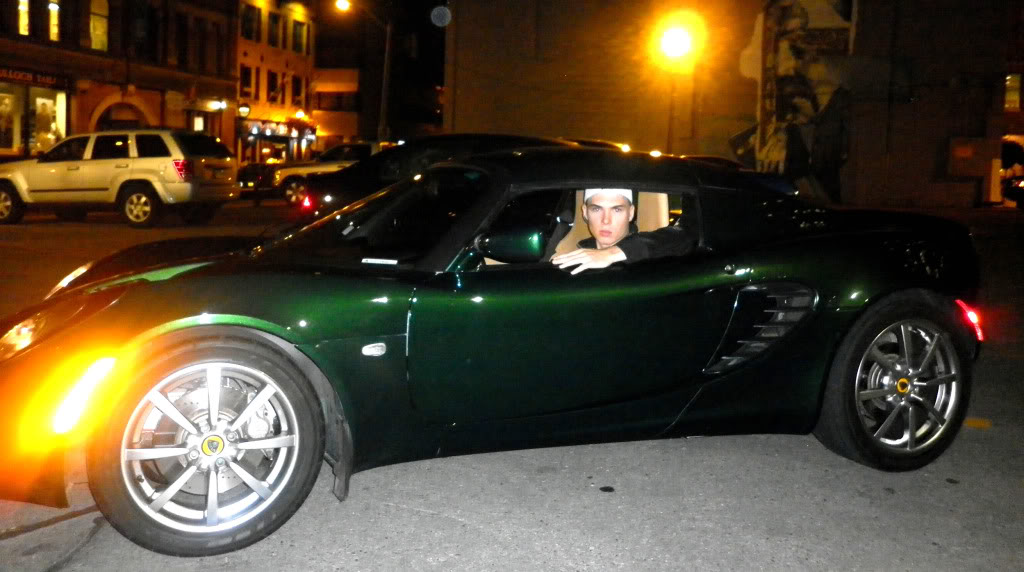 Name: Luka-Magnotta-2010-lotus.jpg
Views: 1437
Size: 118.1 KB